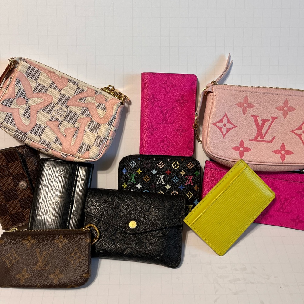 Louis Vuitton Pochette